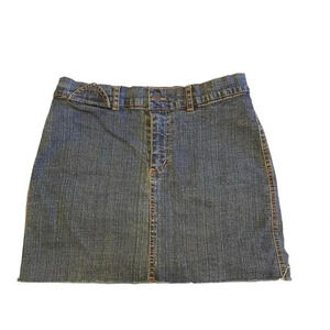 dark wash vintage mini skirt y2k
brand: Annie 
size: 14